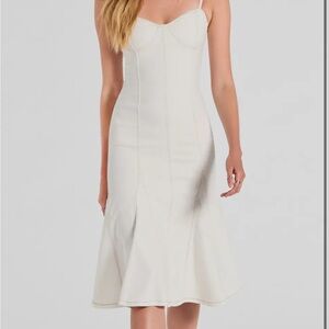 Windsor Sweet Day Sleeveless Mermaid Denim Midi Dress Ivory